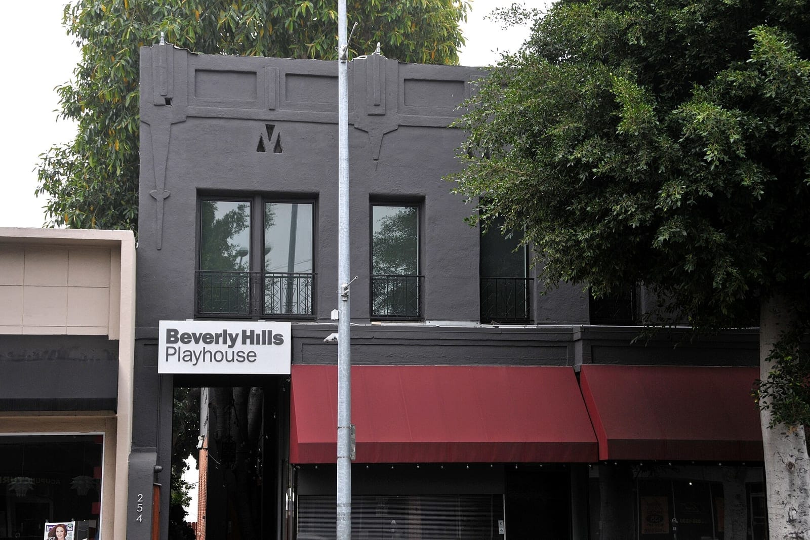 Street front of the Beverly Hills Playhouse on South Robertson Boulevard